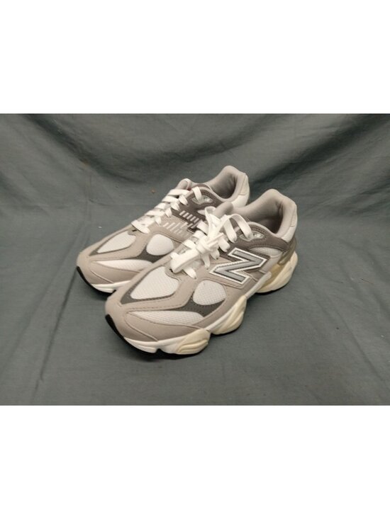 New Balance 9060 Sneakers U9060GRY Grey Men\'s Size 8 NEW NO BOX! main image 10